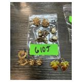LOT OF EARRINGS