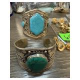 2PC LARGE CUFF BRACELETS