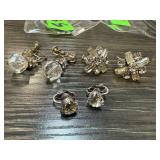 LOT OF EARRINGS RHINESTONE