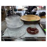 LOT OF CHARGES / GLASSWARE CUP SAUCER