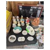 LOT OF MIXED CHINA / FIGURINES ETC
