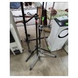2PC FOLDING GUITAR STANDS