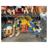 CONTENTS OF SHELF SESAME STREET / DISNEY SIMPSONS