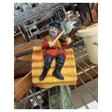 FIDDLER ON THE ROOF MUSICAL FIGURINE NOTE