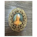 VINTAGE WEST GERMAN PORTRAIT BROOCH / PIN