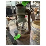 VINTAGE BELKNAP HOWW RAILROAD LANTERN