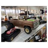 VINTAGE METAL TONKA TRUCK