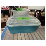 BLUE PYREX LOAF BAKING PAN FRIDGE BOX