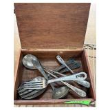 LOT OF MIXED FLATWARE / OLD US ISSUE ETC