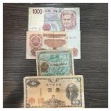 QTY 4 MIXED FOREIGN CURRENCY NOTES QTY 4 MIXED FOREIGN CURRENCY NOTES