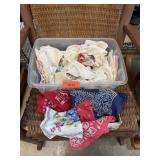 LOT OF VINTAGE HANDKERCHIEFS