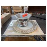 IMARI PLANTER WEDGWOOD CHINA BIRD PRINTS