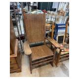 ANTIQUE ROCKING CHAIR