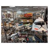 CONTENTS OF SHELF STAR WARS LIGHT SABER / MASK