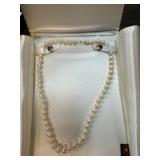 14K GOLD PEARL NECKLACE