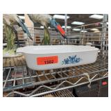 VINTAGE CASSEROLE DISH