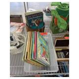 LOT OF VINTAGE CHILDRENS BOOKS LITTLE GOLDEN BOOKS
