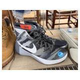 NIKE HYPERDUNK 2015 SHOES SZ 10.5
