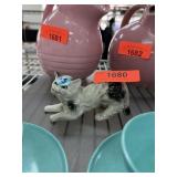 VINTAGE CAT FIGURINE HAND PAINTED PORCELAIN