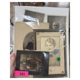 LOT OF ANTIQUE PHOTOGRAPHS