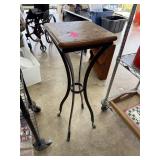 IRON BASE / PLANTER STAND