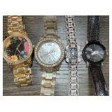 4PC WATCH LOT
