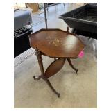 ANTIQUE FOLDING TILT TOP TABLE