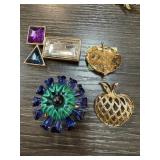 LOT OF 4 VINTAGE BROOCHES PINS GERRY