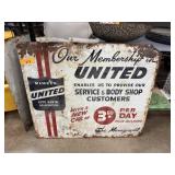LARGE VINTAGE METAL UNITED CAR RENTAL SIGN LARGE VINTAGE METAL UNITED CAR RENTAL SIGN