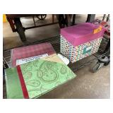 SCRAPBOOK / GREETING CARDS BOX SCRAPBOOK / GREETING CARDS BOX