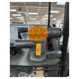 DYSON CORDLESS VACUUM W ATTACHMENTS NOTE DYSON CORDLESS VACUUM W ATTACHMENTS NOTE