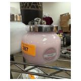 NEW CAPRI BLUE VOLCANO CANDLE NEW CAPRI BLUE VOLCANO CANDLE