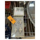CRYSTAL EARRINGS & POTTERY BARN BEE NAPKIN RINGS CRYSTAL EARRINGS & POTTERY BARN BEE NAPKIN RINGS