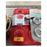 NORDIC WARE WILLIAMS SONOMA DONUT PAN NEW NORDIC WARE WILLIAMS SONOMA DONUT PAN NEW