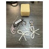 LOT OF RINGS / EARRINGS LOT OF RINGS / EARRINGS