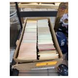 LARGE BOX OF MIXED BASEBALL CARDS LARGE BOX OF MIXED BASEBALL CARDS