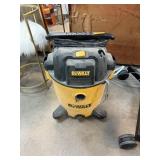 DEWALT SHOP VAC VACUUM