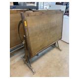 NICE ADJUSTABLE ARTISTS DRAFTING DESK