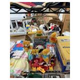 LOT OF VINTAGE TOYS & MOBIL