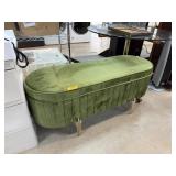CUTE DRESSING BENCH W STORAGE