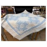 HANDMADE QUILT / QUILTED BLANKET
