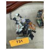 CHINESE JADE TREE FIGURINE