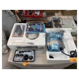 NICE AIR BRUS LOT 2 BRUSHES & AIR COMPRESSOR NOTE