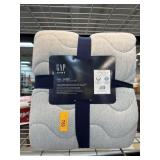 NEW GAP BLANKET FULL / QUEEN