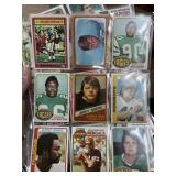 LOT OF MIXED FOOTBALL CARDS