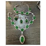 CHINESE JADE JEWELRY SET NECKLACE ER RING BRACELET