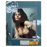 AUTOGRAPHED PHOTO W COA SOPHIA LOREN AUTOGRAPHED PHOTO W COA SOPHIA LOREN