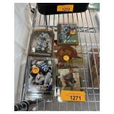 LARGE LOT OF MIXED SPORTS CARDS LARGE LOT OF MIXED SPORTS CARDS