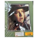 AUTOGRAPHED PHOTO W COA RENEE ZELLWEGER AUTOGRAPHED PHOTO W COA RENEE ZELLWEGER