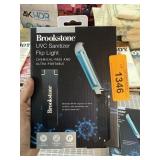 NEW BROOKSTONE UVC SANITIZER FLIP LIGHT NEW BROOKSTONE UVC SANITIZER FLIP LIGHT